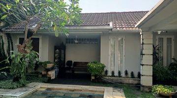 Gambar 4 Rumah di Terusan Hanglekir Simprug, 4 Kamar , 400 M, Lokasi Strategis, Lingkungan Asri