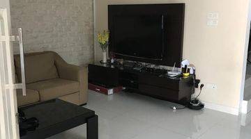 Gambar 1 Rumah Pluit Semi Furnished Ukuran 8x19 !