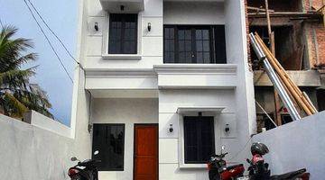 Gambar 1 Promo Spesial Rumah Baru Free Ac 2 Unit, Desain Klasik Siap Huni