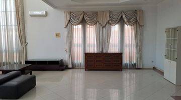 Gambar 5 Rumah Mewah 2 Lantai Kondisi Furnished Di Kawasan Lippo Karawaci Central