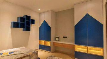 Gambar 1  Rumah 3 Lantai Full Furnished Siap Huni  di Alam Sutera