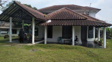 Gambar 1 Villa dijual