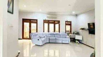 Gambar 1 Harga Terendah Rumah 2 Lantai Bagus Semi Furnished di Bintaro, Tangerang Selatan