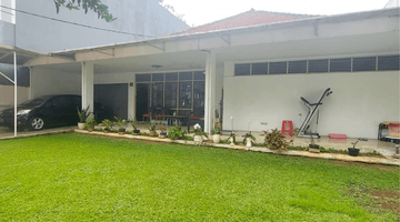 Gambar 4 Rumah lama layak huni di area wijaya kebayoran baru