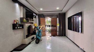 Gambar 1 Dijual Murah Rumah Full Renovasi Hadap Timur Di Beverly Green