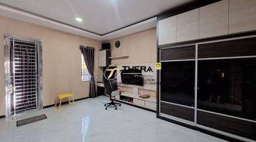 Gambar 5 Dijual Murah Rumah Full Renovasi Hadap Timur Di Beverly Green