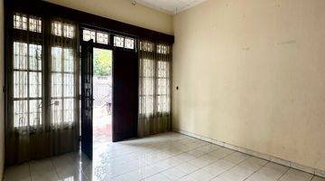 Gambar 4 Rumah Komersil Bisa Untuk Usaha Dan Kantor Di Pejaten Barat Raya Jakarta Selatan