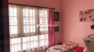 kamar tidur rumah secondary dalam komplek strategis