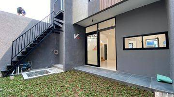 Gambar 3 Rumah Modern Minimalist di Komplek Townhouse Asri di Jagakarsa