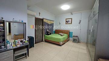 Gambar 4 Disewakan Rumah 3 Lantai Furnished di Kompleks Duren Sawit Jakarta Timur