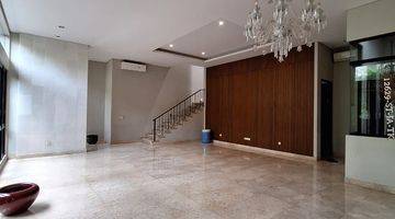 Gambar 2 Dijual Rumah Mewah Posisi Hook Semi Furnished Di Cilandak  Barat