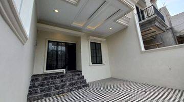 Gambar 4 Rumah 2 Lantai Baru di Raden Saleh Studio Alam ,sukmajaya, Depok