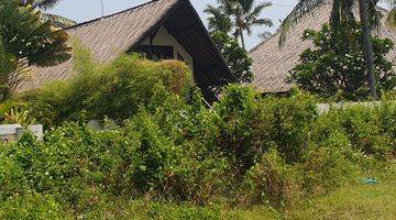 Gambar 2 FOR SALE land with fantastic  view and 30 meter to the beach 