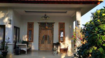 Gambar 2 Beautiful 3 Br Villa In The Aspal Road And Just Walking Distance To The Beach