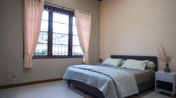 Gambar 4 Rumah Margorejo Indah Full Furnish 2.5 Lantai Di Surabaya