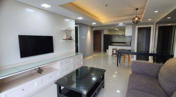 Gambar 2 DiSewakan Condomium Taman Anggrek 2bed Furnished Bagus Very Best View 