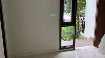 Gambar 2 Dijual Rumah 2 Lantai Cantik Type Ceramine Di Summarecon, Kota Bekasi