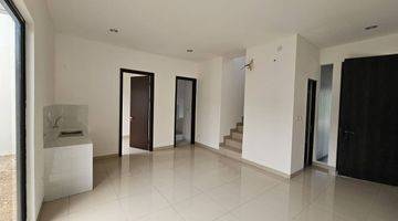 Gambar 5 Dijual Rumah Baru Depan Taman Mahakam The Signature Jakarta Garden City