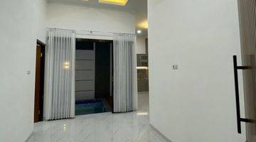 Gambar 3 Rumah Villa 2 Lantai With Private Pool