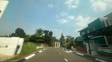 Gambar 3 Dijual Cepat Rumah 2,5 Lantai  Di Sakura Regency 3 Full Renov