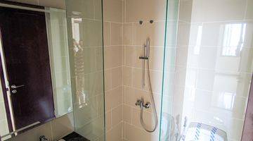 kamar mandi brand new apartement permata hijau
