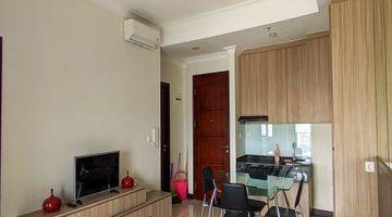 Gambar 2 Apartemen disewakan di Permata Hijau Suites 2 BR Furnished