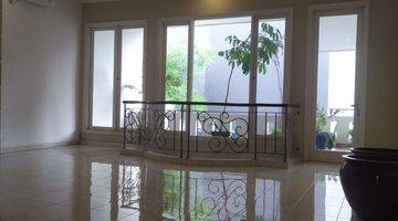 Gambar 3 For Rent 2 Storey Beautiful House With Pool Pondok Indah S0021