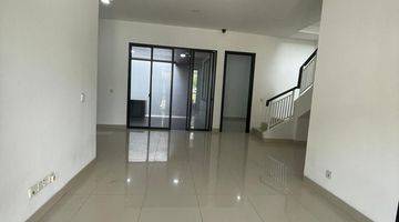 Gambar 4 Rumah Eminent Cluster Illustria Rapi Siap Huni 7x17