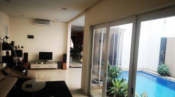 Gambar 1 Rumah Delatinos Bsd Murah Besar Hook