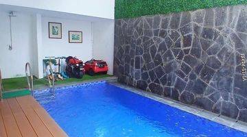 Gambar 3 Rumah Cantik Hommy  Dilengkapi Swimming Pool Di Sektor 7