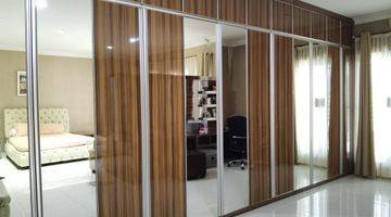 Gambar 5 Rumah 3.5 Lantai Muara Karang Full Furnish 8x15 Bagus Murah SHM