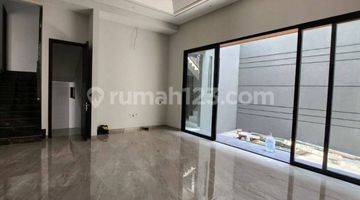 Gambar 2 Rumah Baru Modern Minimalis 2 Lantai Citraland Cluster Waterfront