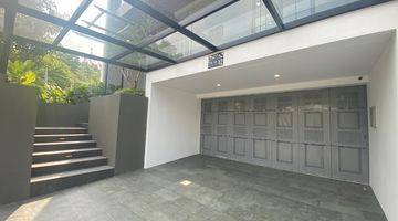 Gambar 2 Rumah Modern Minimalis Citraland South Emerald Mansion