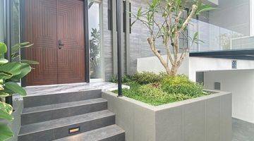 Gambar 3 Rumah Modern Minimalis Citraland South Emerald Mansion