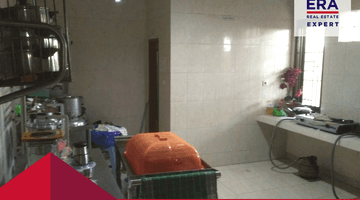 Gambar 5 Dijual Rumah 2 Lantai Lahan Luas, Murah, Ada Water Heater, Jagakarsa