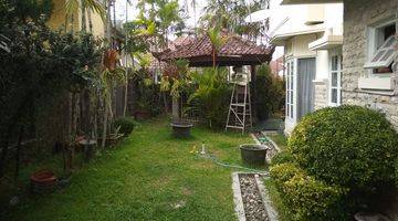 Gambar 3 Rumah 2 Lantai Jogja Perum Pesona Merapi SHM Lt 460 m² Lb 320 m²