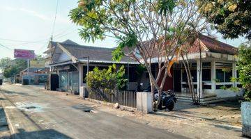 Gambar 1 Rumah Jogja Jl.kaliurang Km 5 Gg Megatruh Lt 822 M2 Lb 310 M2 SHM