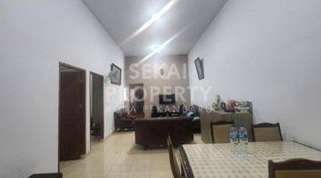 Gambar 2 Rumah semi furnished siap huni di tengah kota Jalan Karya Indah