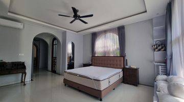 Gambar 5 FOR SALE NEW SANTORINI STYLE VILLA IN RENON BONUS APARTEMENT MEWAH