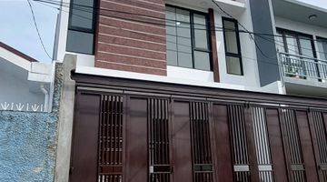 Gambar 3 Rumah Sunrise Garden 2.5 Lantai Shm Jalan 2 Mobil