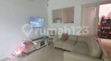 Gambar 2 Puri Mansion , Best Price & Value. 3.5 Lantai