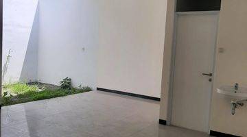 Gambar 2 Rumah Baru di Taman holis indah Bandung