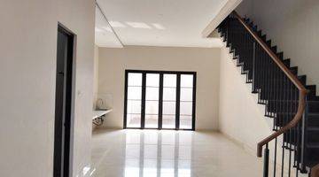 Gambar 5 Rumah Baru Singgasana Pradana, Cluster Exclusive