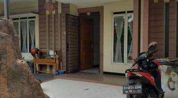 Gambar 1 Jual Rumah di Taman holis indah (E)