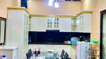 Gambar 4 Dijual Rumah Mewah Furnished Kedaton Park Bsb City