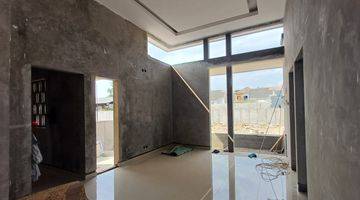 Gambar 5 Rumah Modern Cantik Dalam Perum Nyaman Untuk Keluarga Anda 
