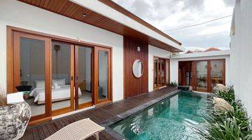 Gambar 1 Modern Tropical Villa Canggu 10 Mins To Batubolong Beach