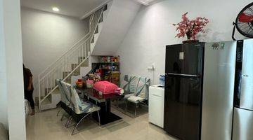 Gambar 2 Dijual Rumah Hoek Renov bagus cluster Flamingo