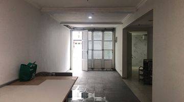 Gambar 4 Perumahan di Atas Mall 5 BR+3Bathroom, 1BR pembantu+1BR pembantu 