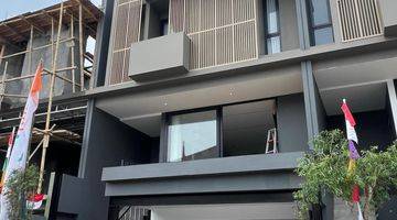 Gambar 1 Townhouse 3 Lantai Cilandak Jakarta Selatan